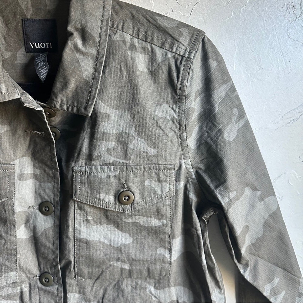 Vuori Women’s Ripstop Jacket Oregano Camo Size S Hiking and Outdoor Jacket - Picture 8 of 12